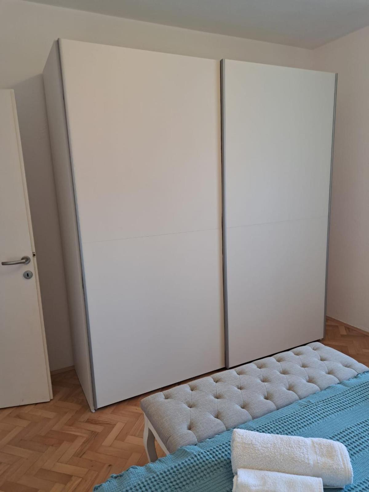 La Petite Maison Splitska Luaran gambar