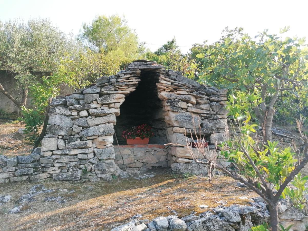 La Petite Maison Splitska Luaran gambar